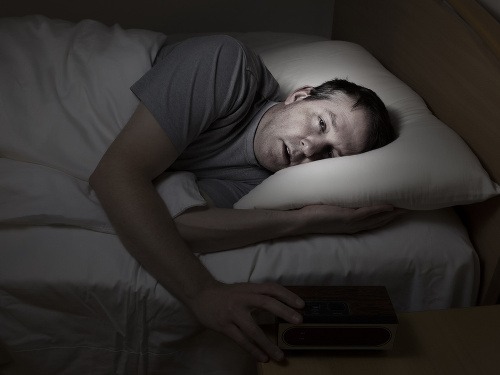 Väčšina ľudí nevie zaspať