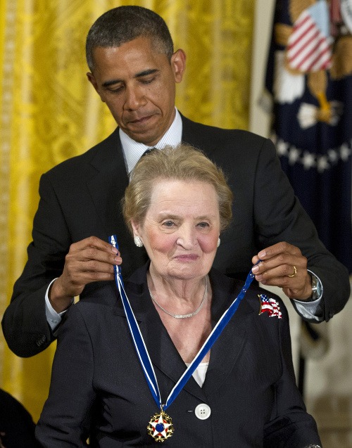 Madeleine Albright, Česká republika (Praha) 
