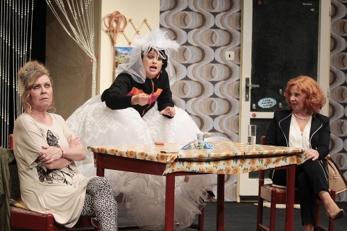 3 Grácie z umakartu