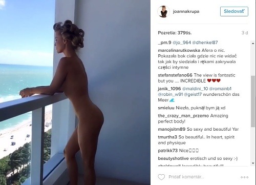 Joanna Krupa sa na balkóne pretŕčala celkom nahá. 
