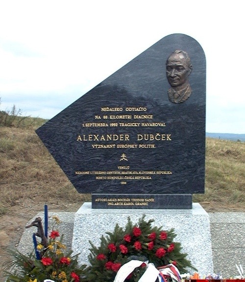 Pamätník Alexandra Dubčeka v