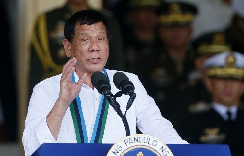 Filipínsky prezident sa priznal