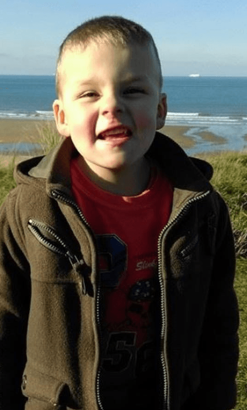 Poburujúca smrť 5-ročného chlapčeka: