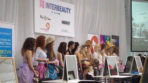 Okúzľujúci svet krásy, produkty