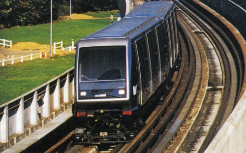 Súprava metra VAL 208.
