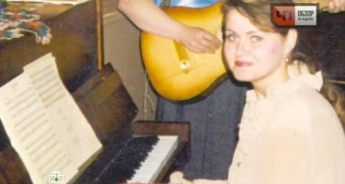 Obeťou sa stala aj učiteľka hudobnej školy, do ktorej chodila Popkovova dcéra.