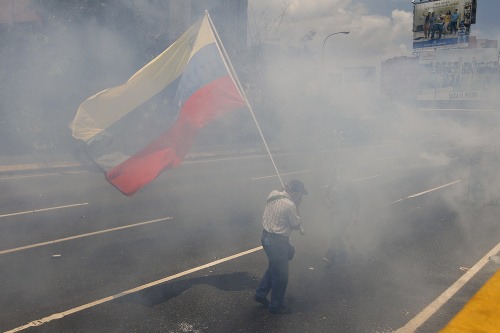 Protesty vo Venezuele silnejú