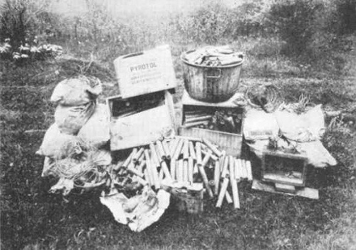 Kehoe použil dynamit, pyrotol a zápalné bomby
