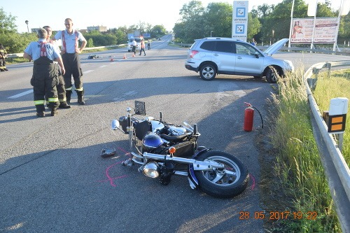FOTO Víkendových nehôd motorkárov: