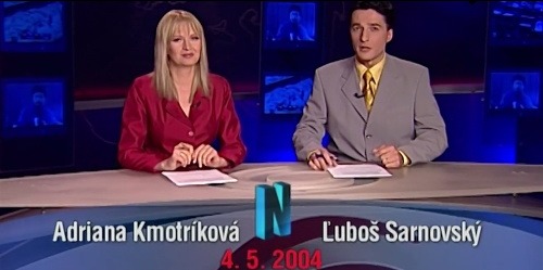 V roku 2004 začínala Adriana Kmotríková v televízii Joj po boku Ľuboša Sarnovského. 