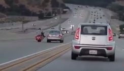 Motorkár odkopol na diaľnici