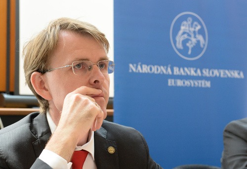 Riaditeľ odboru ochrany finančných spotrebiteľov Roman Fusek