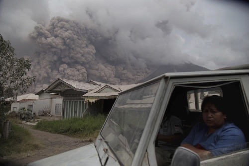 FOTO Indonézska sopka sa