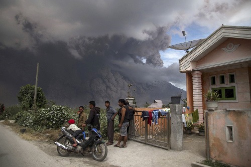 FOTO Indonézska sopka sa