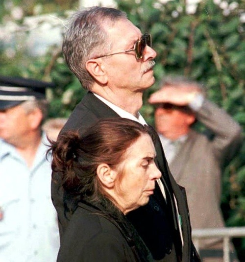 Jean Paul s manželou Giselle na synovom pohrebe