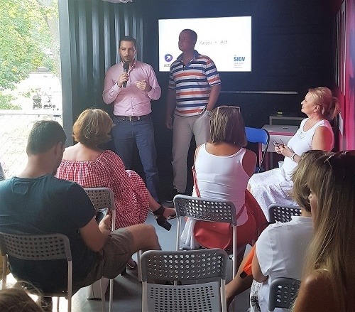 Stredná odborná škola alebo