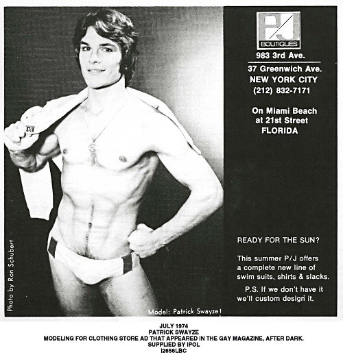 Patrick Swayze na fotografii z roku 1974, keď sa ako model objavil v gay magazíne.  