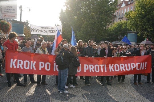 V Bratislave sa v septembri konal uz tretí protikorupčný pochod