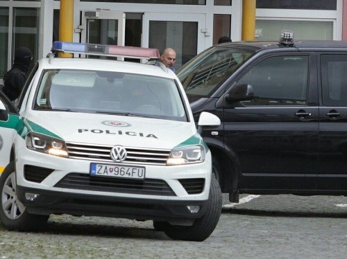 Miloš Kaštan opúšťa prezídium policajného zboru, kde sídli NAKA.