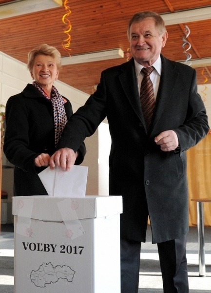Milan Belica počas volieb.