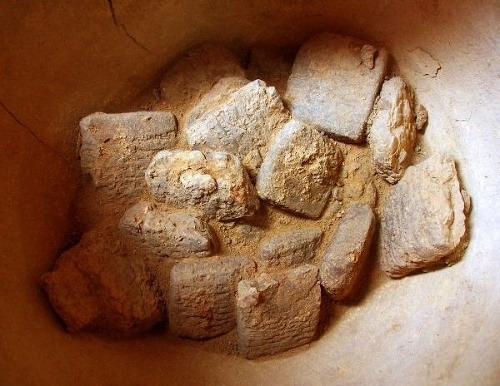 Archeológovia objavili archív starý