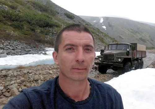 Evgeny Arkhinos, riaditeľ letiska Nelkan
