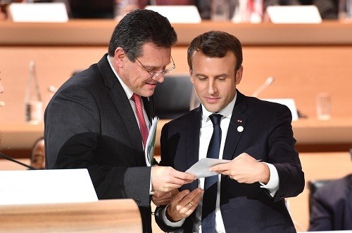 Šefčovič s francúzskym prezidentom Emmanuelom Macronom