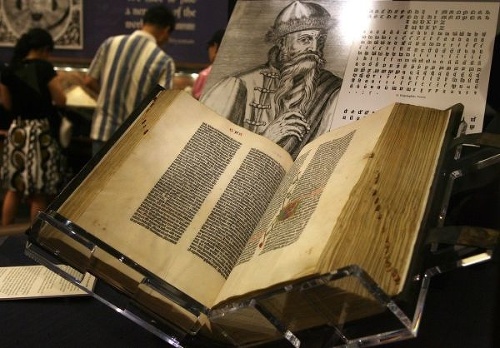 Prvá Gutenbergova Biblia