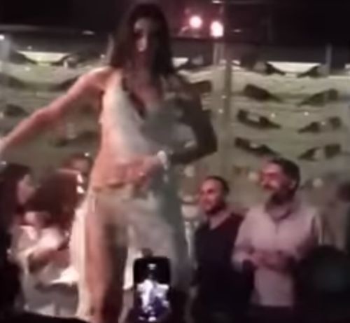 VIDEO Ruská brušná tanečnica
