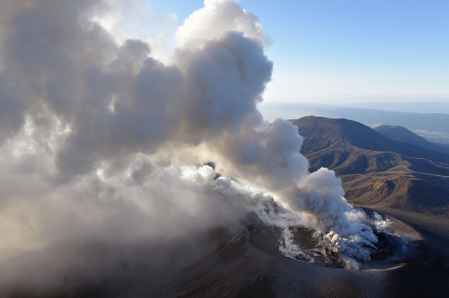 Výbuch vulkánu Šinmoedake