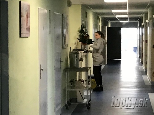Nela Pocisková už ide so svojou dcérkou Liankou z nemocnice domov.