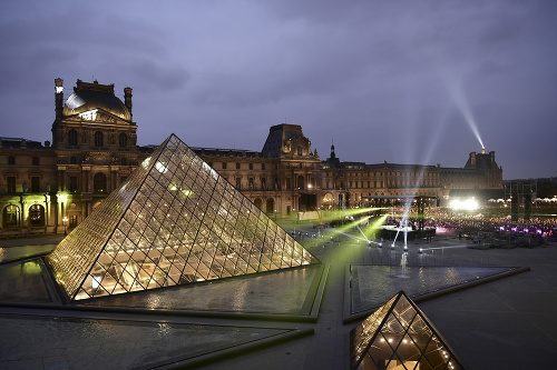 Louvre v Paríži