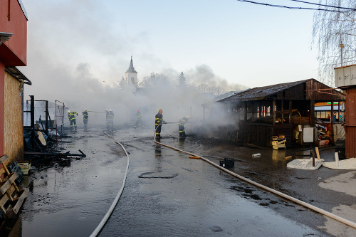 FOTO Dramatické zábery požiarov: