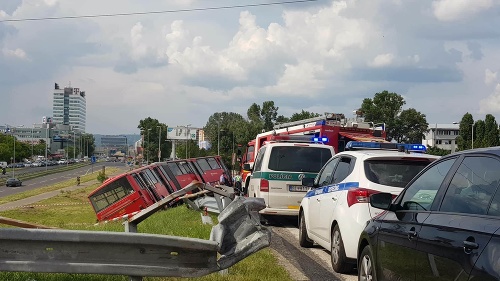 Nehoda autobusu v Bratislave