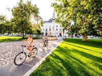 Na bicykli aj na Na bicykli aj na