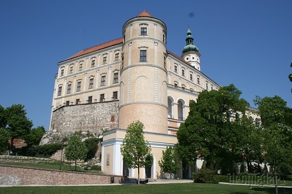Zámok Mikulov, Česká republika