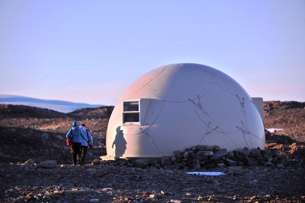 Hotel White Desert