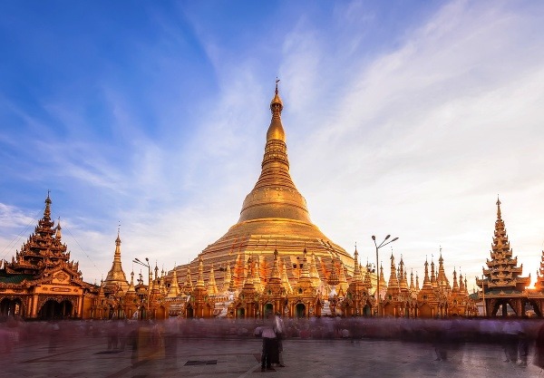 Pagoda Shwedagon, Mjanmarsko