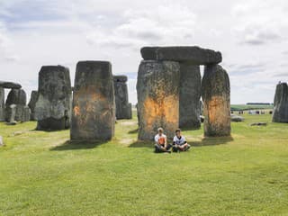 Prekvapivé zistenie archeológov: Oltárny kameň v Stonehenge pochádza z obrovskej diaľky