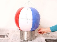1 Z&nbsp;balóna a&nbsp;drôtu si