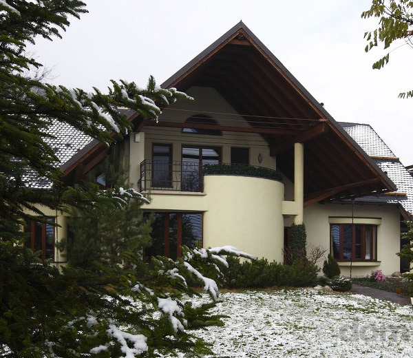 Fasáda tohto domu nemá