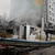 Otec s dc�rou pre�ili pri zemetrasen� p�d z 13. poschodia