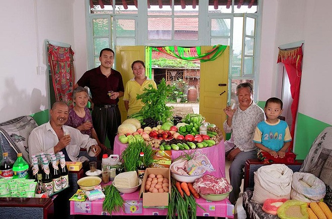 Rodina z Číny minie na jedlo okolo 65 dolárov za týždeň.