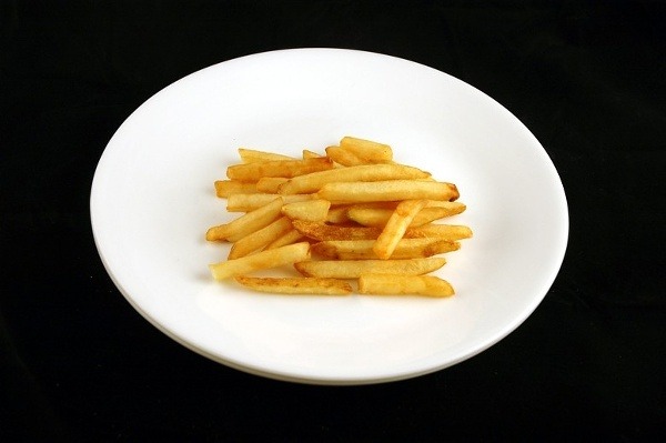 73 gramov hranolčekov obsahuje 200 kalórií. (Foto: Wisegeek.com)