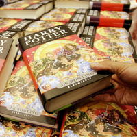 Siedmy diel Harryho Pottera ide na dračku.