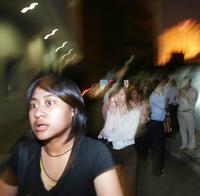 Zemetrasenie zasiahlo aj metropolu Indonézie Jakartu. Ľudia v panike vybiehali na ulice.