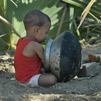 Bangladéš naliehavo potrebuje zásoby potravín, vody a liekov.