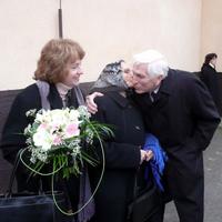 Sestra mamy Vincenta Obsitnika sa s veľvyslancom a jeho manželkou stretla po troch rokoch.