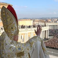 Pápež Benedikt XVI. vo Vatikáne