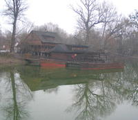 Plávajúci mlyn v Kolárove je jediným na Slovensku.